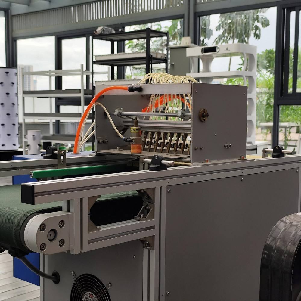 Automatic Tray Seeder Machine